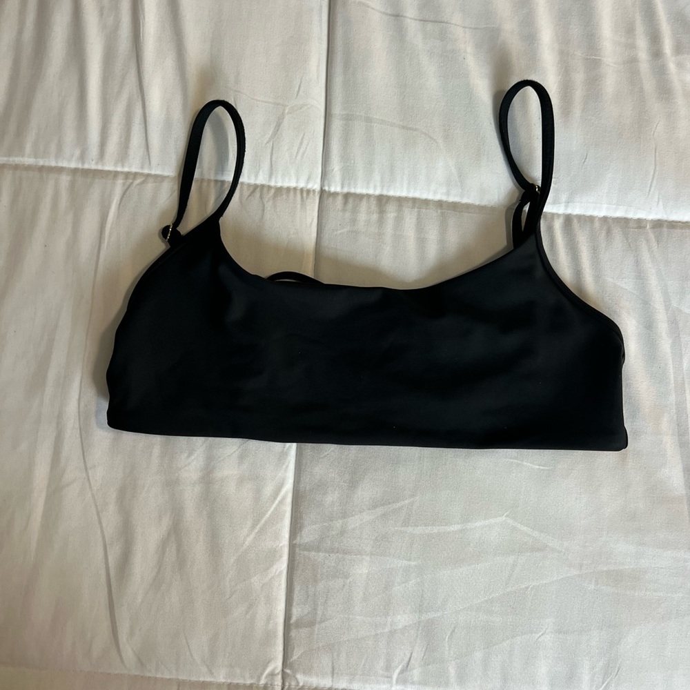 Skatie Maddie bikini top black size medium
